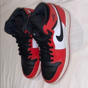 Red air jordon 1